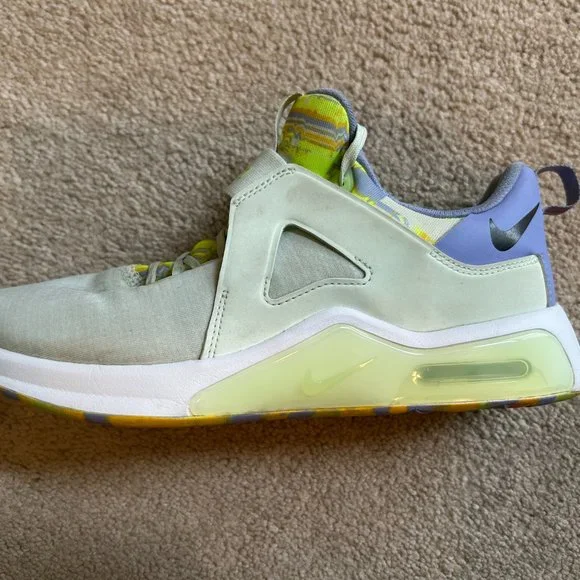 Nike Airmax Bella TR5 Women's running shoes Size 10 Green Purple DN0896-300 - Picture 7 of 10